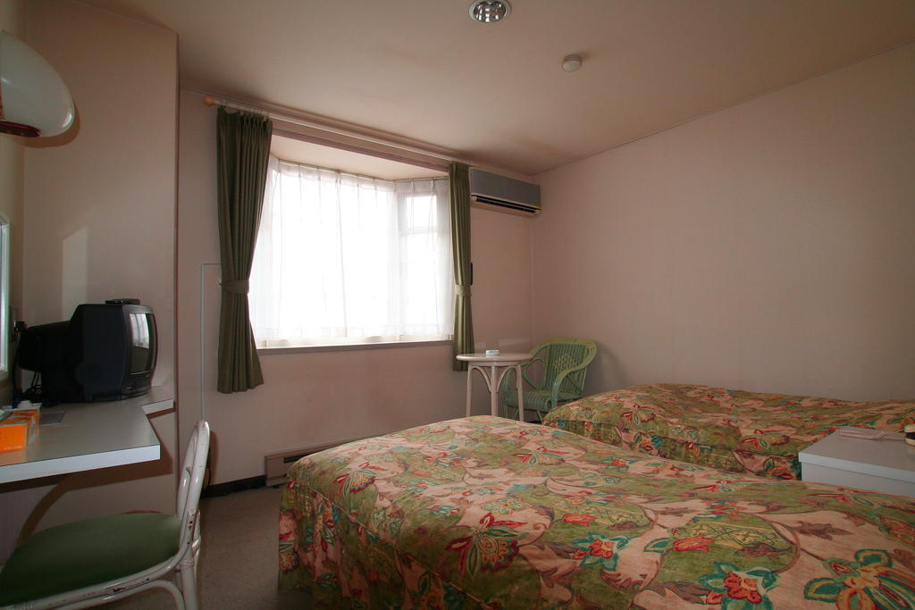 Gasthof Melange Fujikawaguchiko Kamer foto